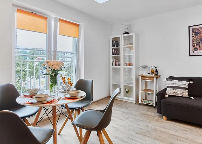 Golden Hour Apartments- Bohaterow Wrzesnia 101