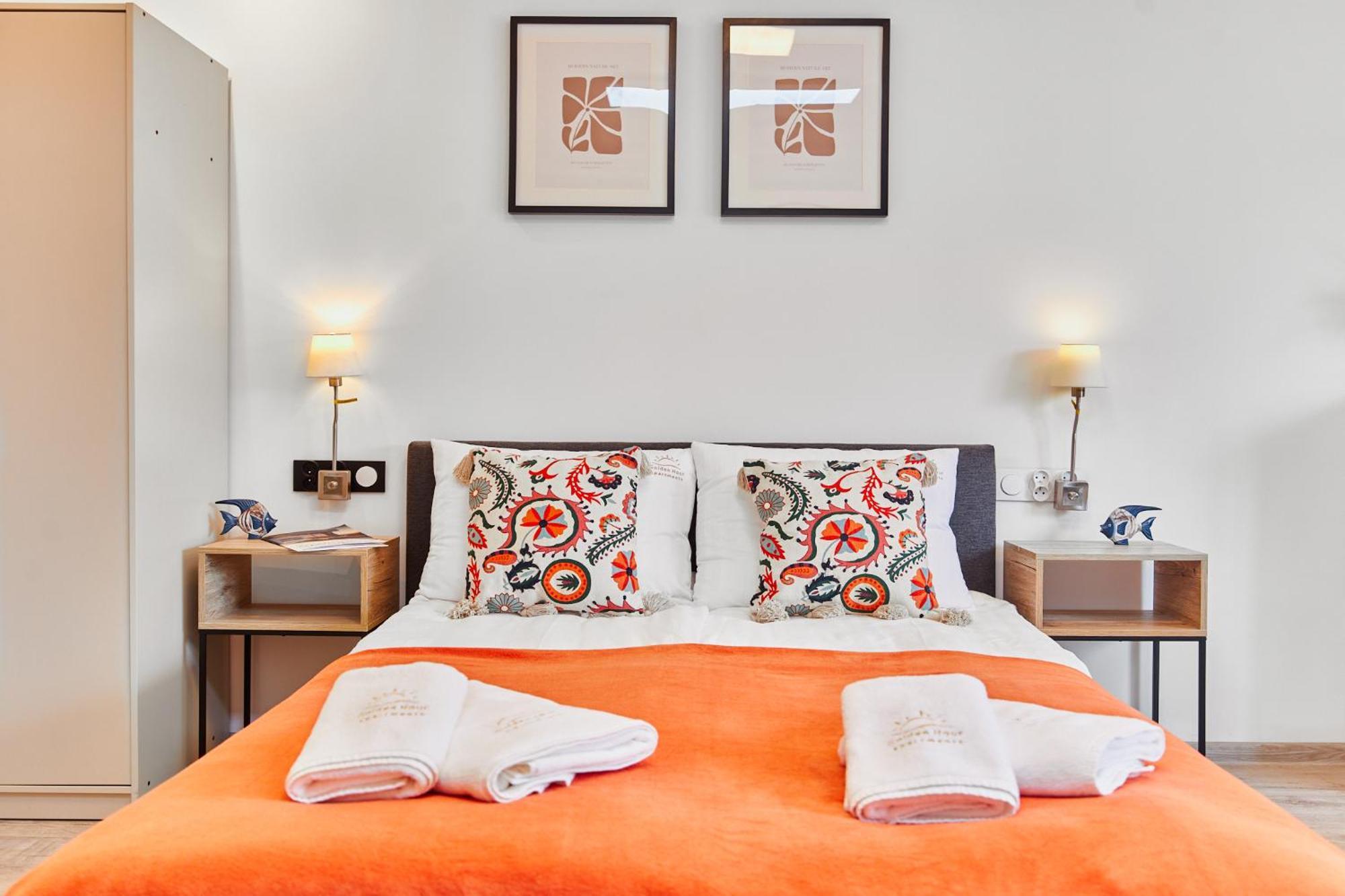 Golden Hour Apartments- Bohaterow Wrzesnia 101 *